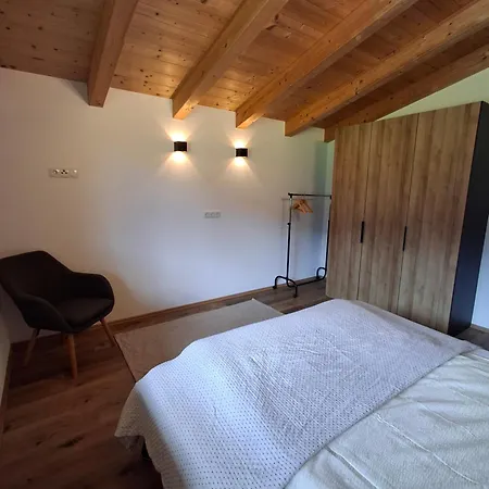 アパート Gluecksschmiede Im Zillertal シュトゥンム