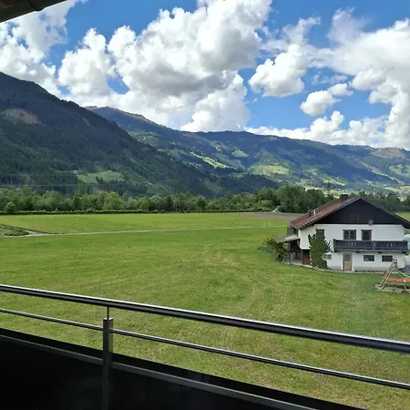 アパート Gluecksschmiede Im Zillertal